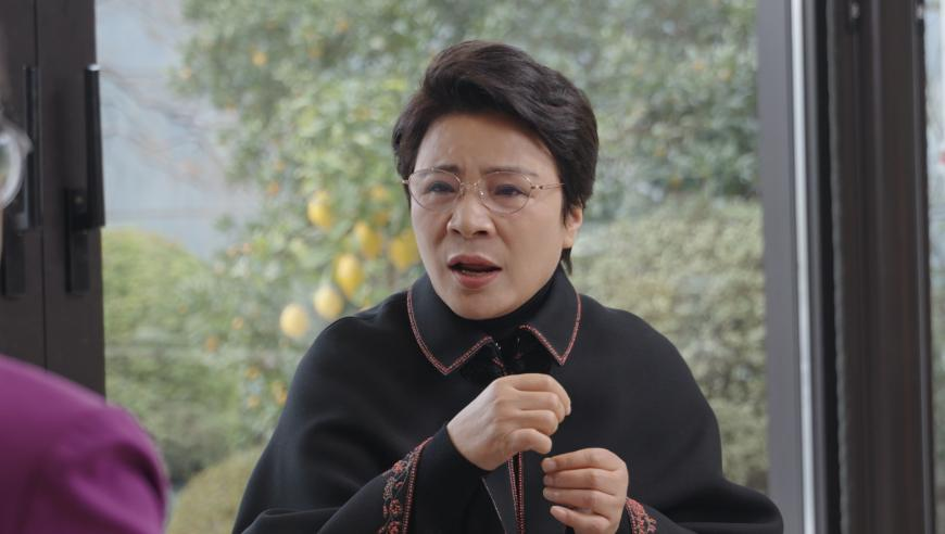 林更新回应是否会和赵丽颖三搭,2025年买马最准的网站,详细释义解释落实_交互版V7.8