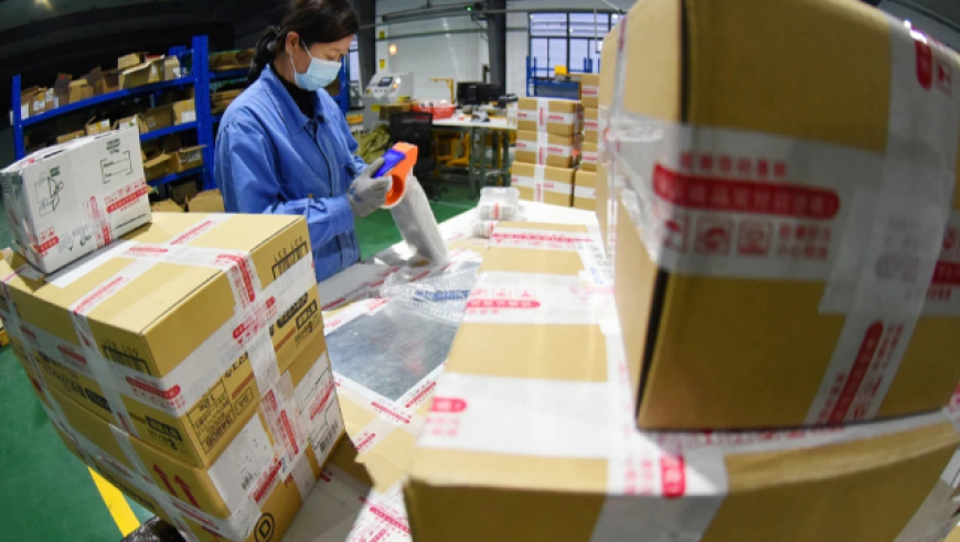 澳门天天彩大全资料免费应用优势,甲亢哥摘下梅西头套发现是C罗,创造力策略实施推广_权威版V11.33